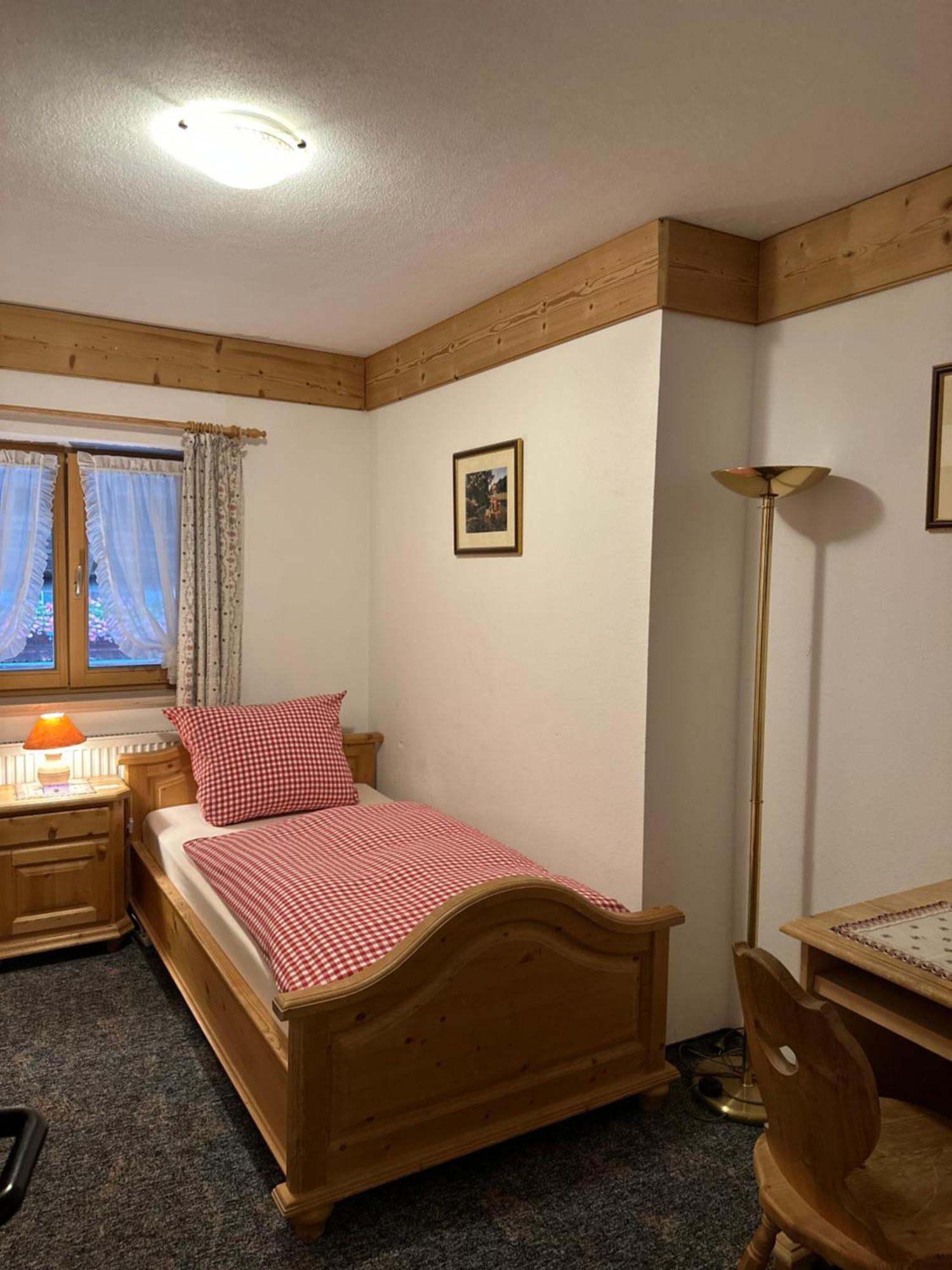 Hotel Seidl Strasslach-Dingharting ภายนอก รูปภาพ
